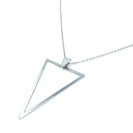 Modern ezüst lánc háromszög